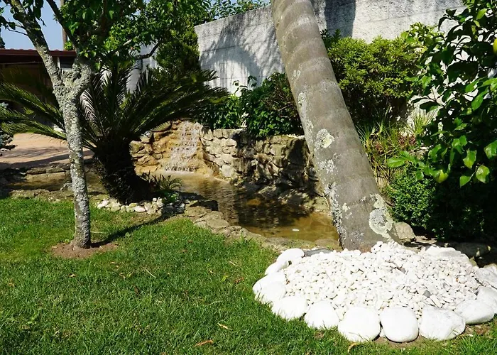 Casa Jardin Semesterbostad Vilagarcia de Arousa